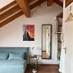 Apartment Cozy Loft With A View, Central, Close To Tradefair Dusseldorf