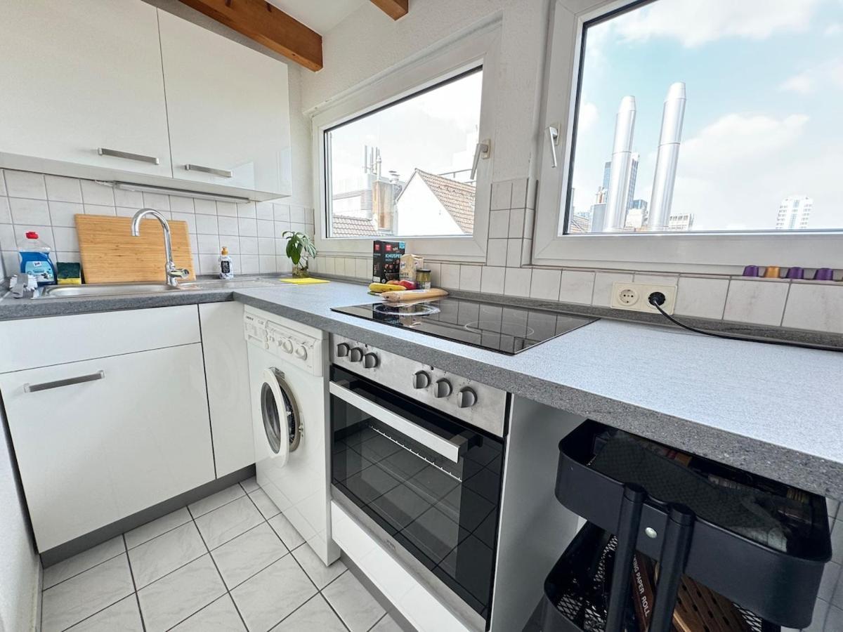 Cozy Loft With A View, Central, Close To Tradefair Appartement *
